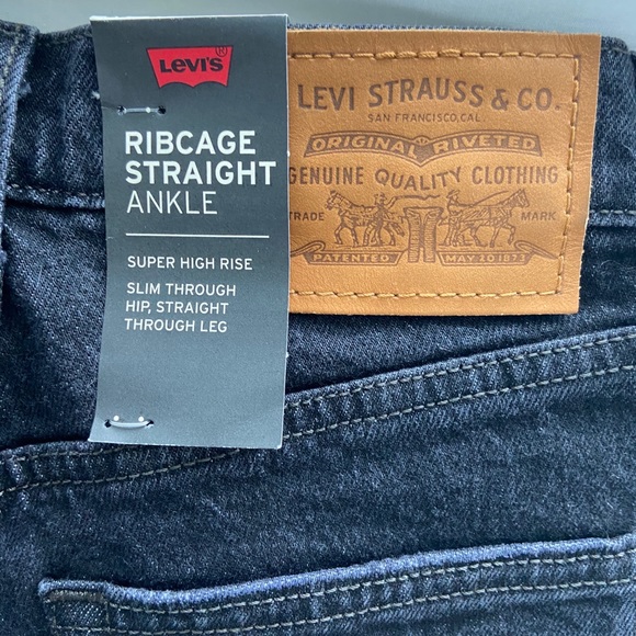 Black Ribcage High Rise Jeans - Picture 3 of 6